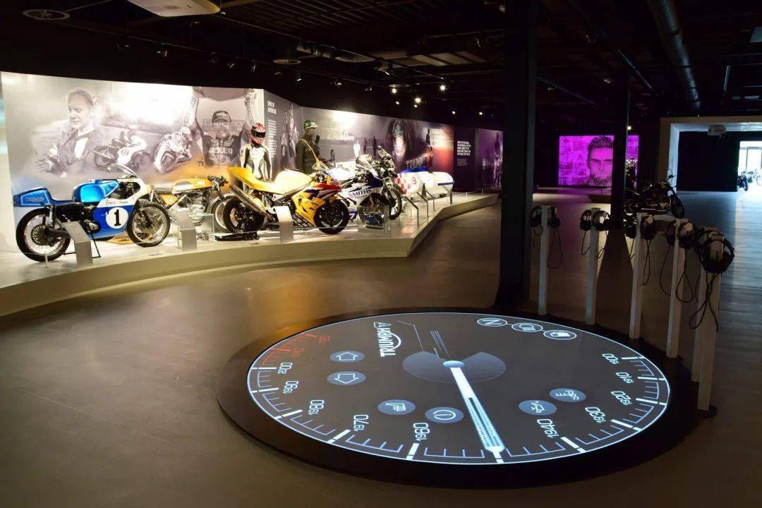 百年机车朝圣地:凯旋摩托车游客体验中心
